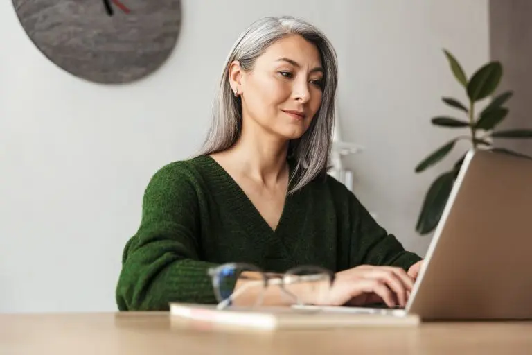 woman working on laptop