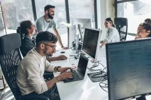 Crafting the Ideal Job Advert:&nbsp;Tips for Enticing Top Talent