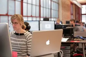 10 Employee Recognition&nbsp;Ideas to Boost Morale and Retention